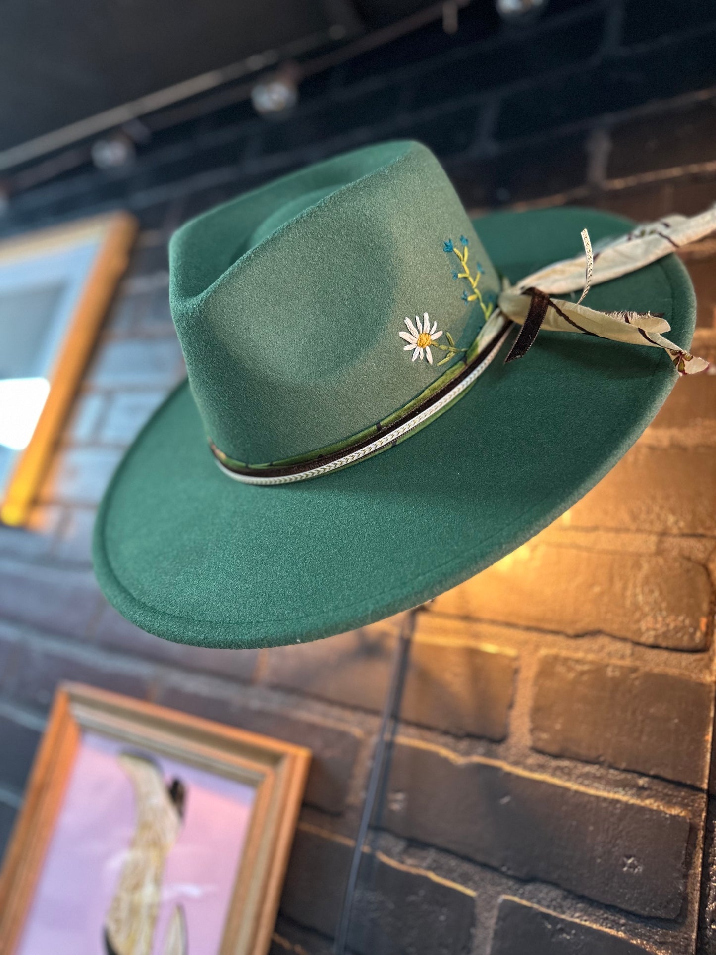The Daisy Hat