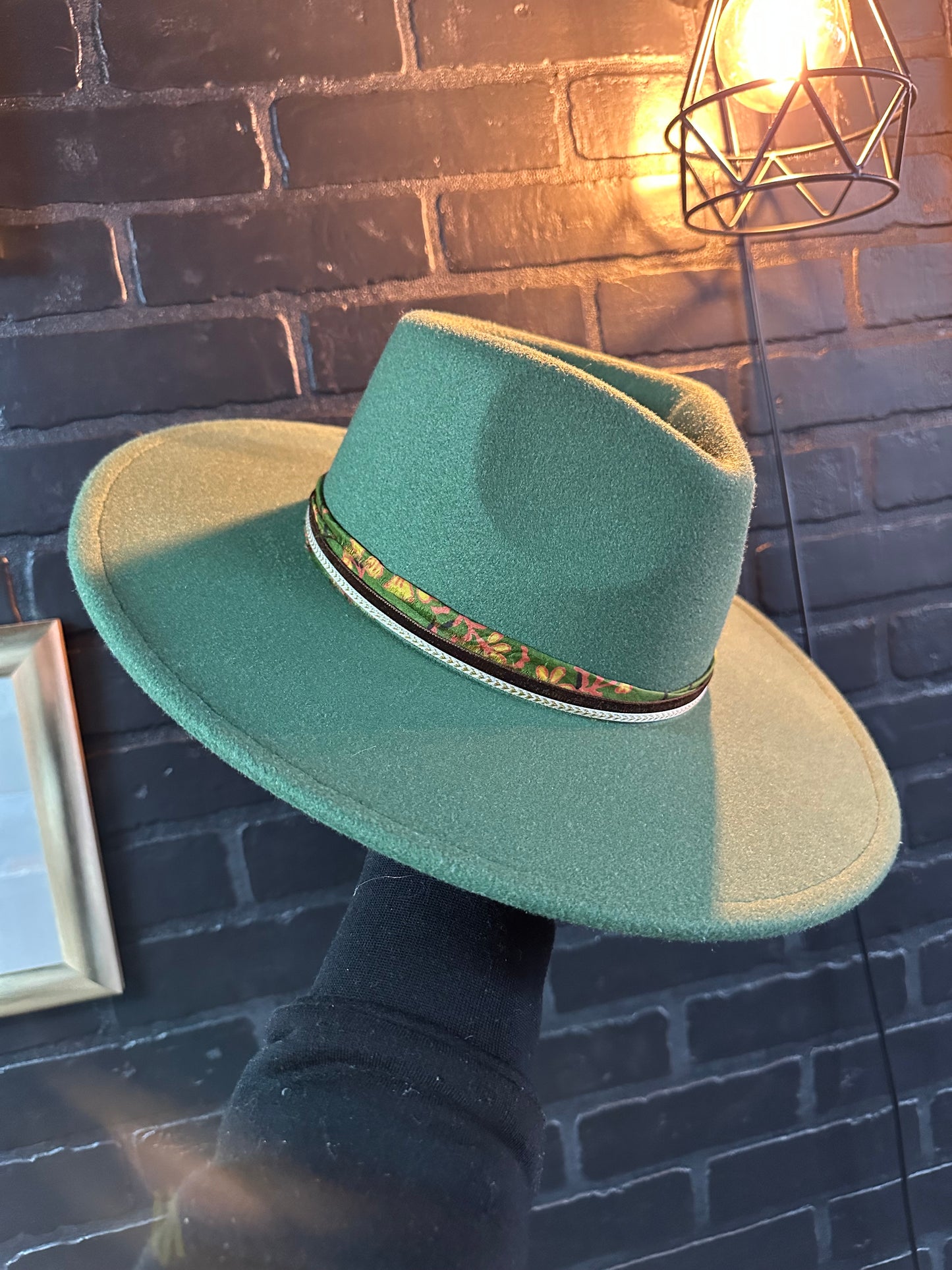 The Daisy Hat